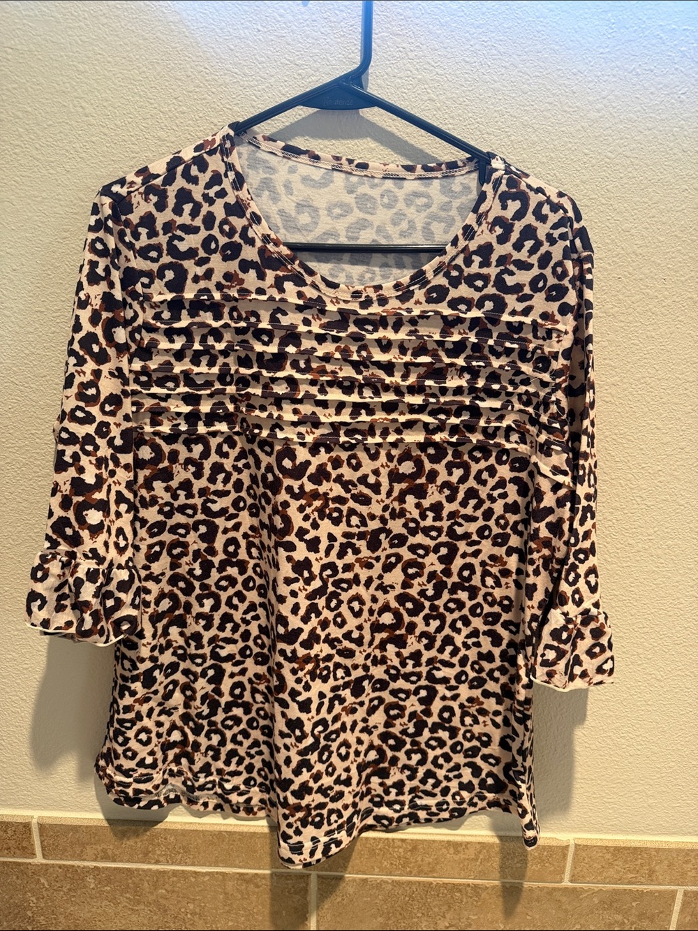 Leopard Print Long-Sleeve Tee - Brown/Black